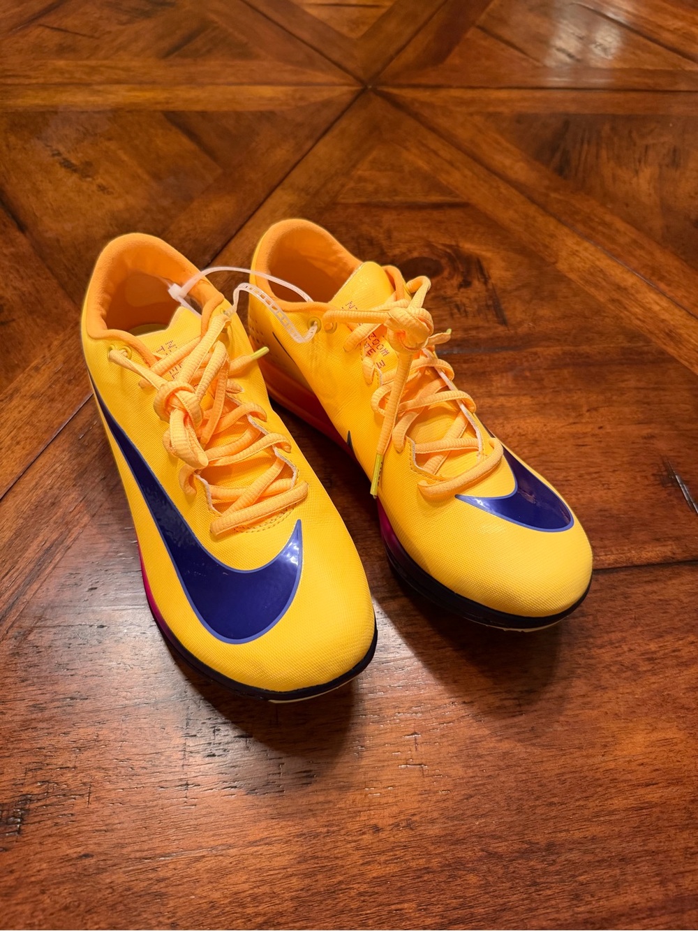 Nike Zoom TJ Elite 3, men’s 7.5, women’s 9